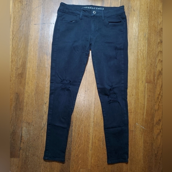 American Eagle Outfitters Denim - American Eagle Outfitters Black Skinny Jeans with Distressing